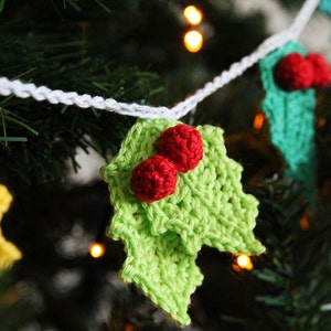 CROCHET PATTERN Rainbow holly Garland instant download Christmas garland holly ornaments Christmas crochet Xmas image 6