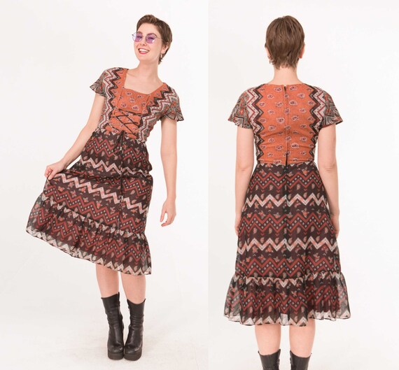 retro dress 1970s