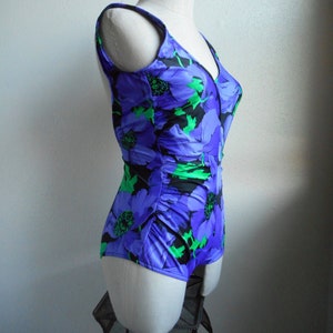 vintage 80s maxine of hollywood tropical print floral one piece low hip v neck plunge back womens swimsuit aloha bathing suit made in usa