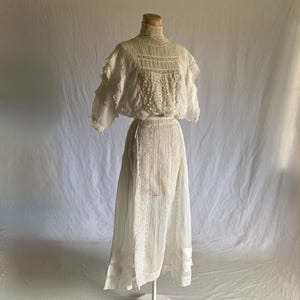 vintage antique Edwardian Victorian white cotton pin tuck pleat lace tea dress set high neck ruffle blouse suffragists fashion era