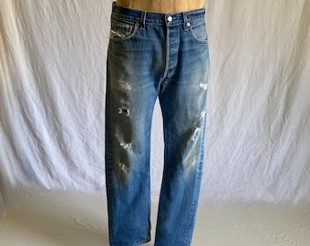 vintage jaren 90 levis 501 spijkerbroek gemaakt in de VS 32 33 verweerd