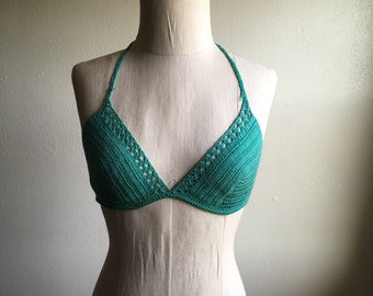 vintage 70s sassafras crocheted green bikini top hippie boho disco roller skate