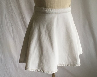 vintage ropa americana jeans mezclilla blanca mini falda circular cremallera lateral hecha en usa s