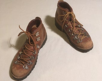 vintage 70s danner mountain light cascade hiking boots vibram sole womens 5 M 48290 style