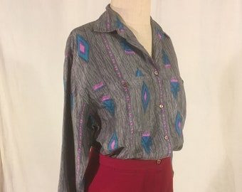 vintage 80-tals silkeslen abstrakt mönster blus med knappar långärmad gråblå lila lös passform långärmad skjorta med krage boho 1980-talsmode