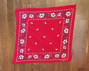 vintage 40s Turkey red elephant trunk down fast color bandanna 1940s bandana handkerchief