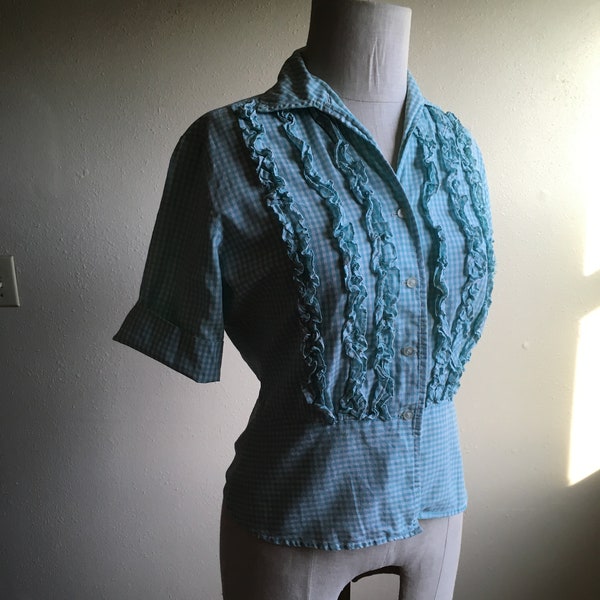 vintage 50s fritzi of California button up checkered gingham plaid turquoise blue white cotton ruffle womens short sleeve collar blouse