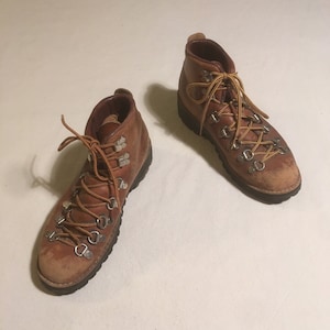Danner antelope boots deals