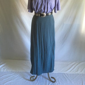 vintage 90s rayon blend maxi skirt elastic back band tie back made in usa classic full length lagen look style 1990s gray blue