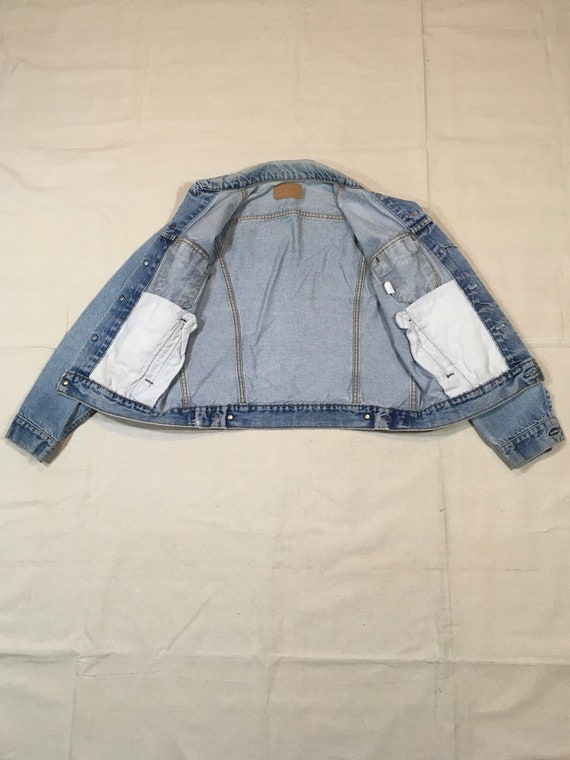 vintage 80s levis worn in blue jean trucker jacke… - image 5