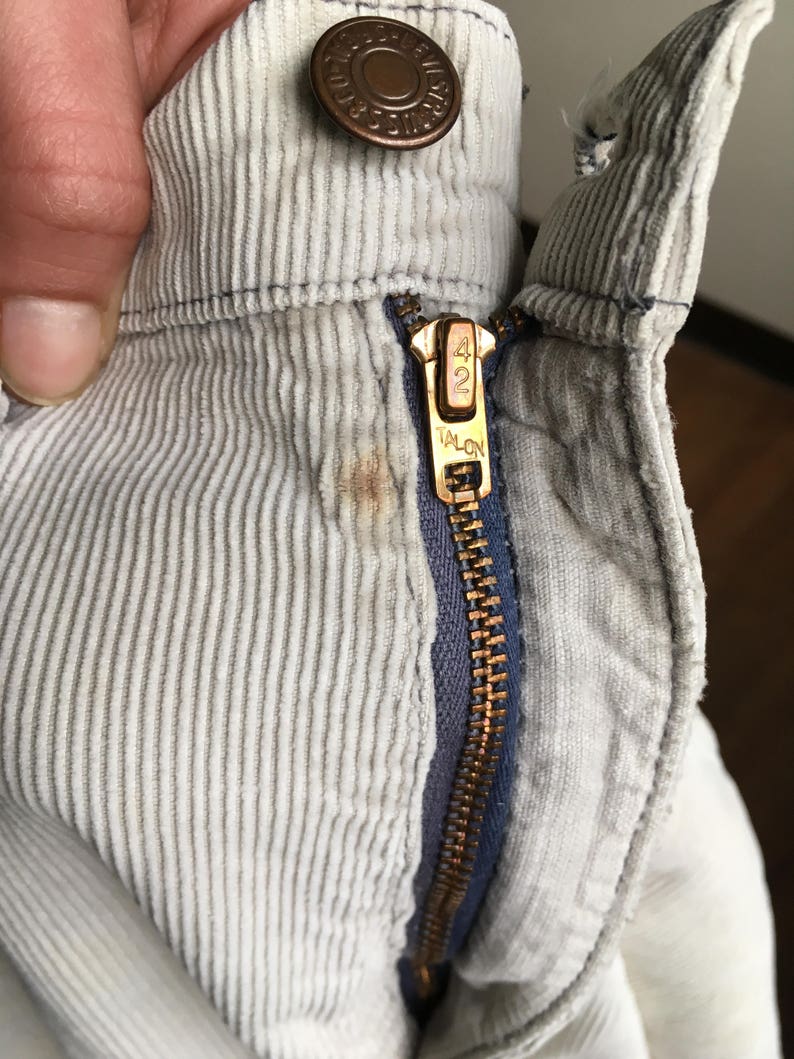 zip fly levis