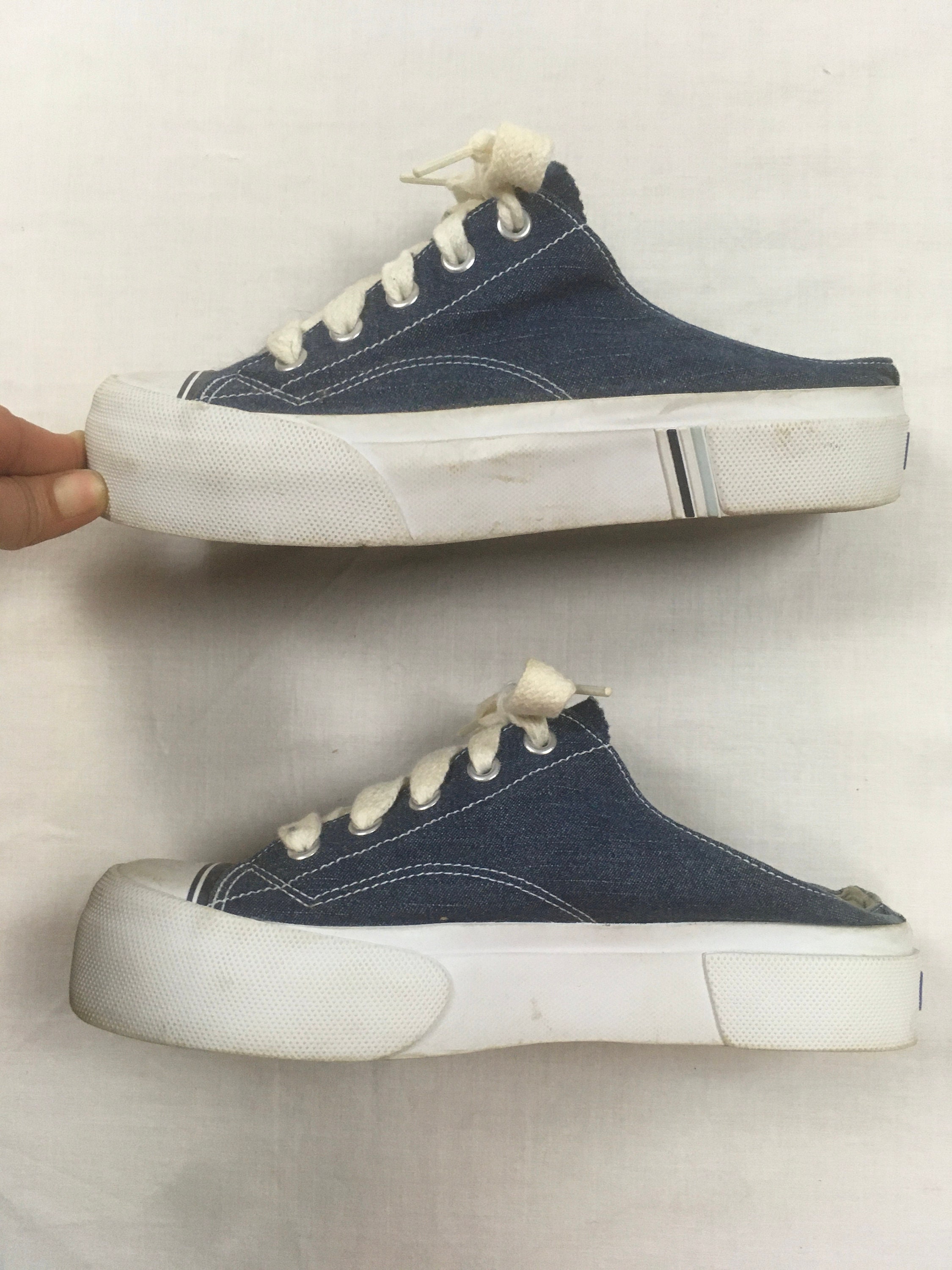 Open back keds deals