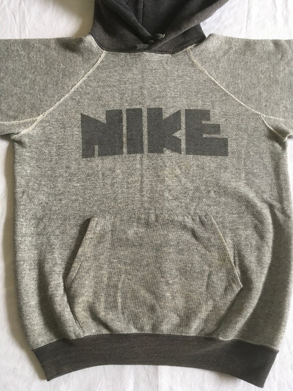 Vintage 70s Nike Raglan Two Tone Hooded Kangaroo Pocket Vintage 70s Nike Raglan Two Tone Hooded Kangaroo Pocket