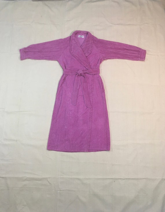 vintage 70s crown tuft pink chenille bath robe mad