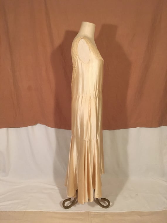 vintage 1920s silky satin charmeuse and lace slee… - image 5