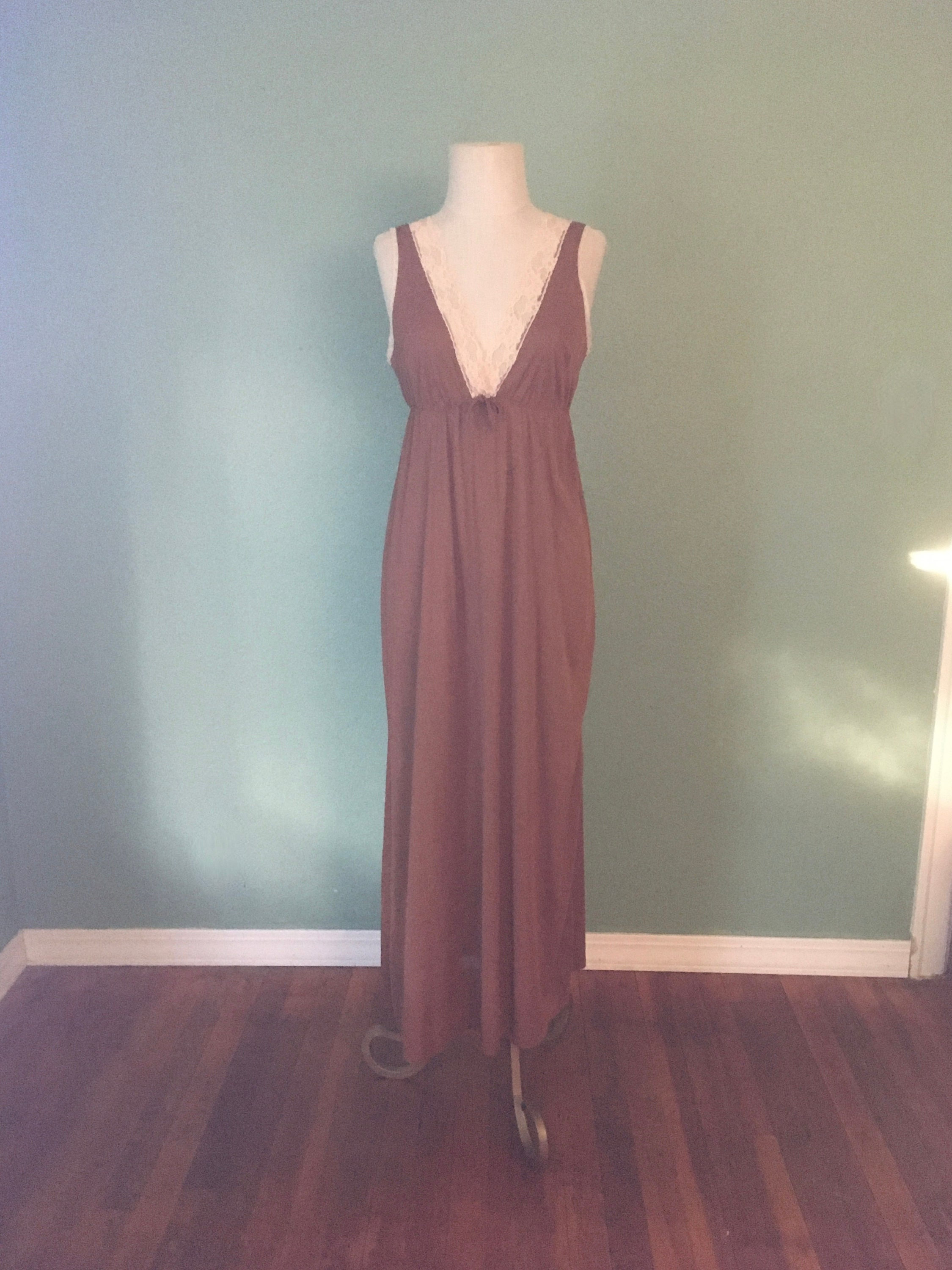 Vintage 70s aldenaire brown nylon empress waist maxi nightgown 