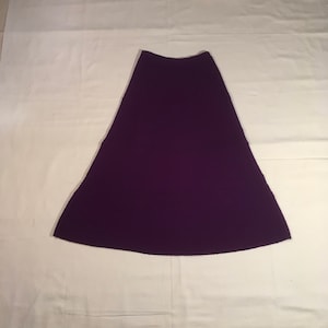 vintage 70s handmade plum purple wool knit pull on elastic waist maxi long full length warm cozy winter skirt boho hippie lagen look