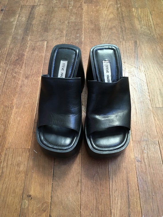 steve madden black leather sandals