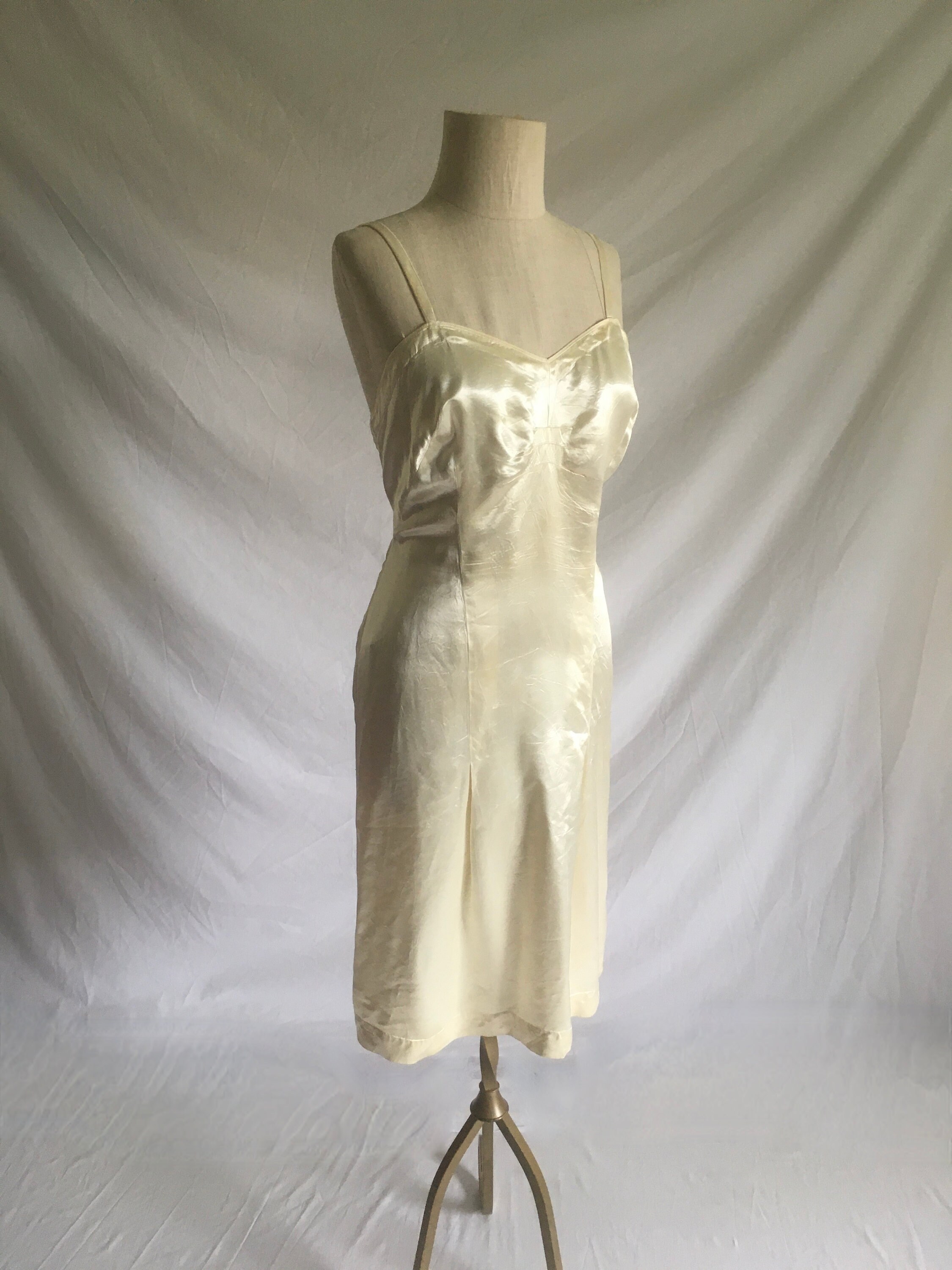 セブンイレブン 冬ギフト 2025 Zip Back Satin White 40s Vintage Dress up Pin 1940s W34 Slip 下着・アンダーウェア