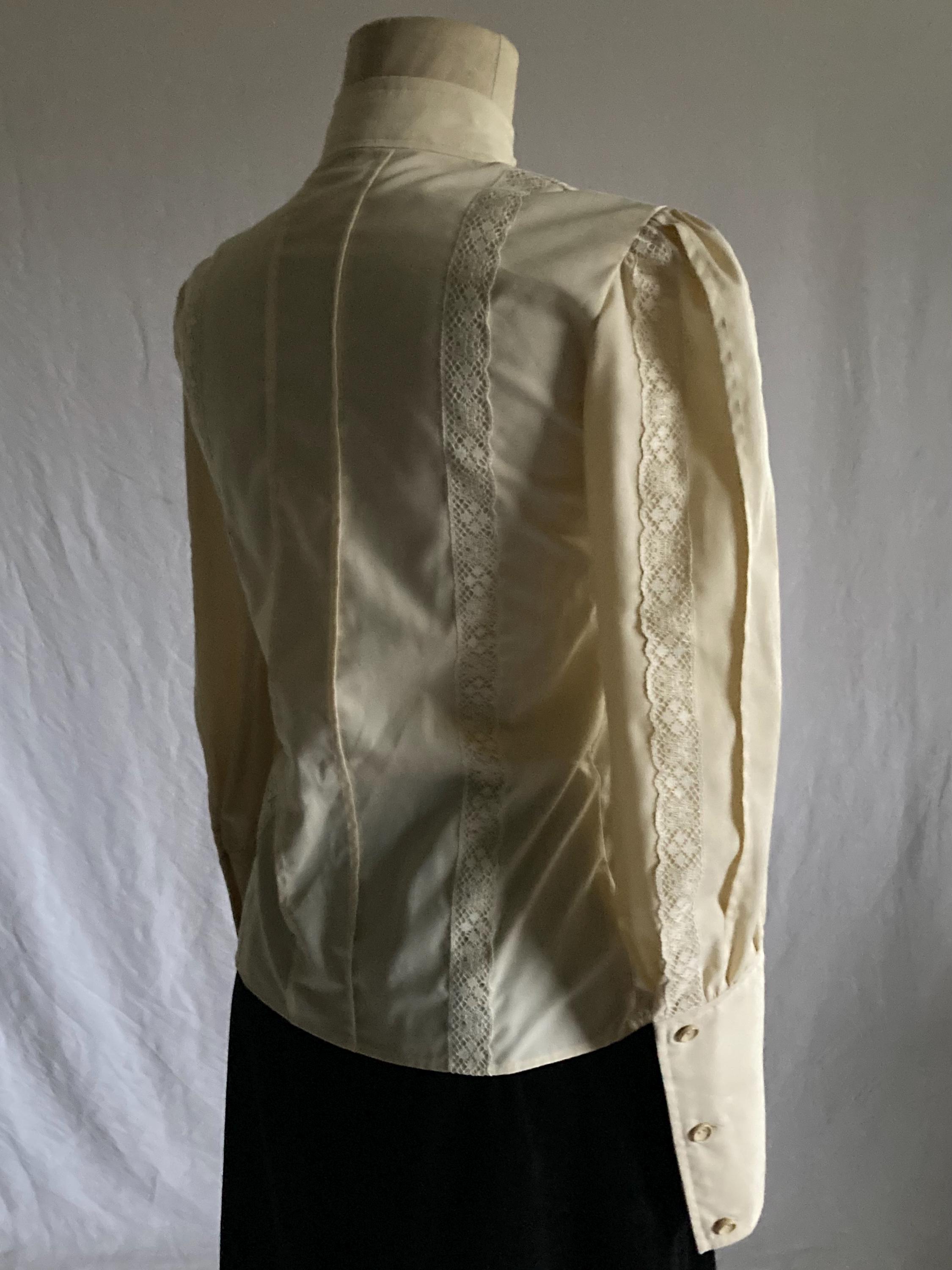 Vintage 70s Pin Tuck Blouse Lace Trim High Neck Puff Sleeve Mutton 