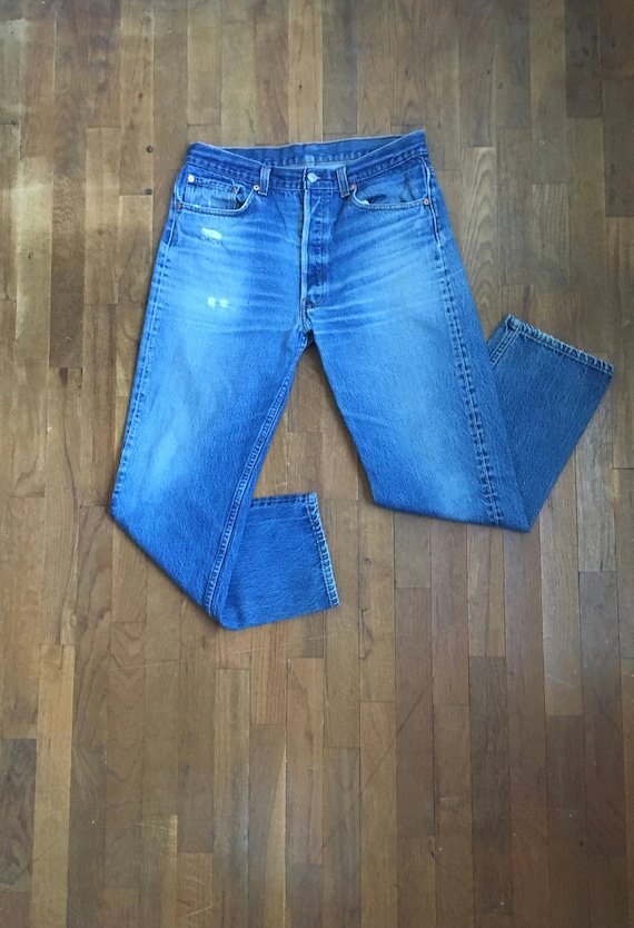 Vintage 80s levis 501 blue jeans made 