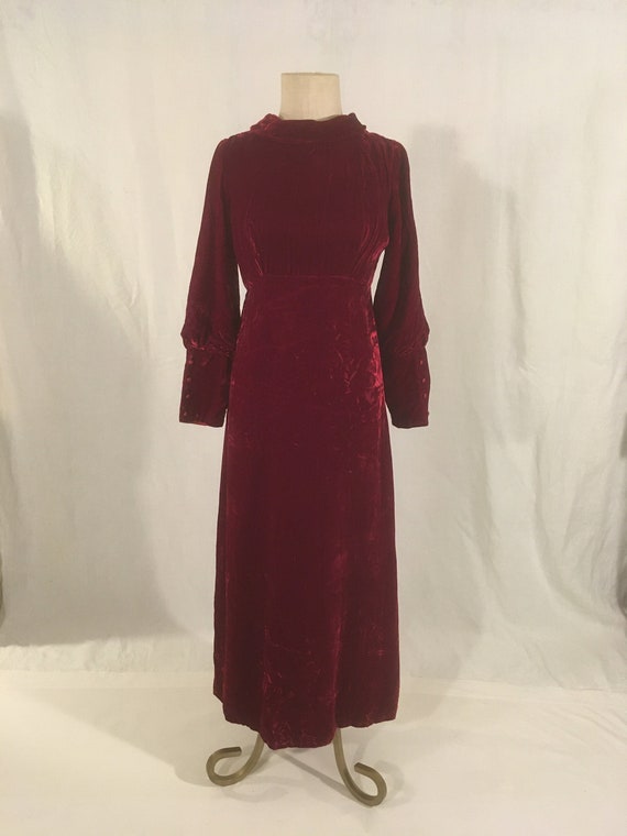 vintage 60s crushed red velvet empire waist mutto… - image 1