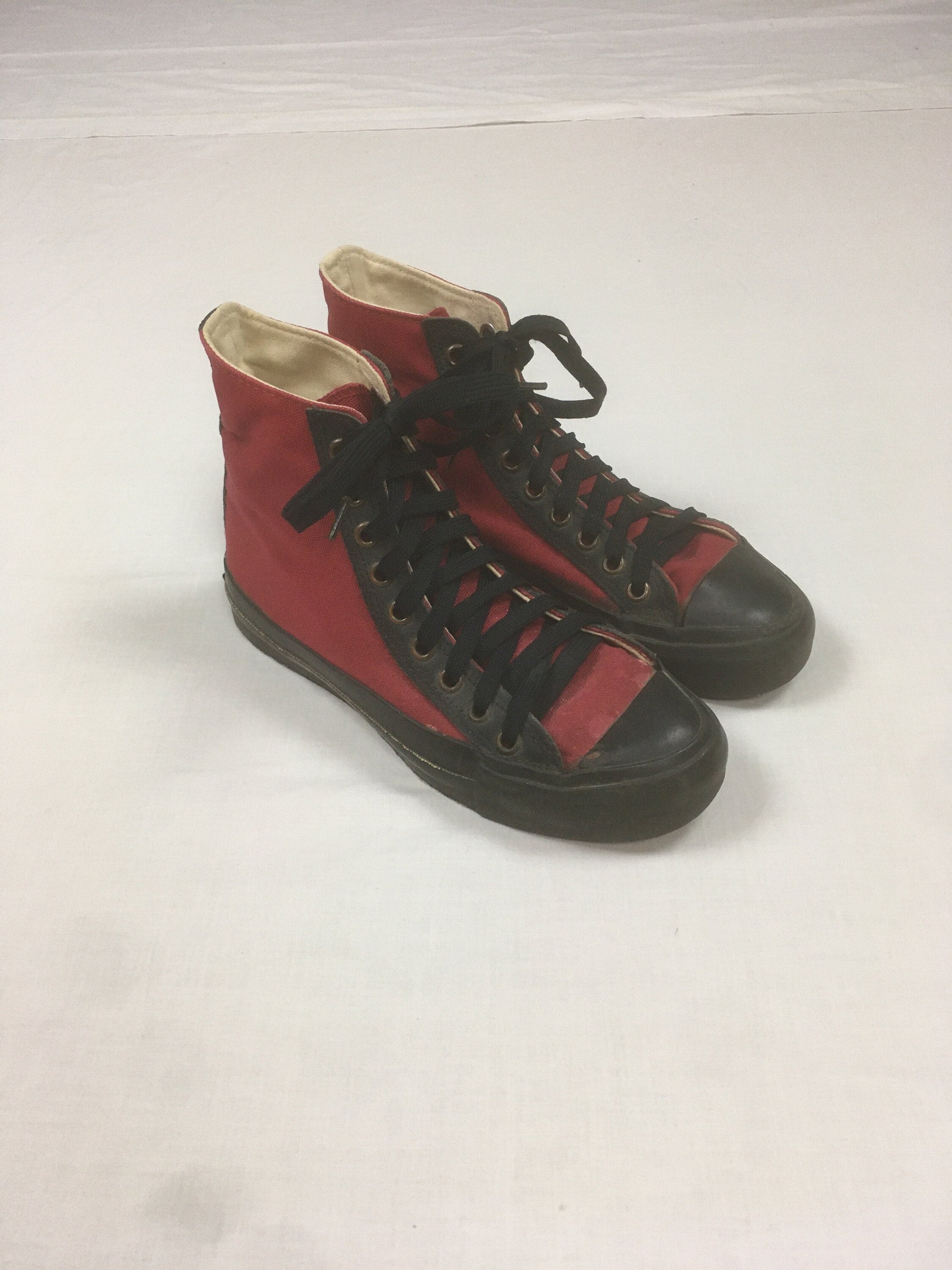 Vintage 80s Made in Usa Converse All Star Hi Top Chuck Vintage 80s Made in Usa Converse All Star Hi Top Chuck