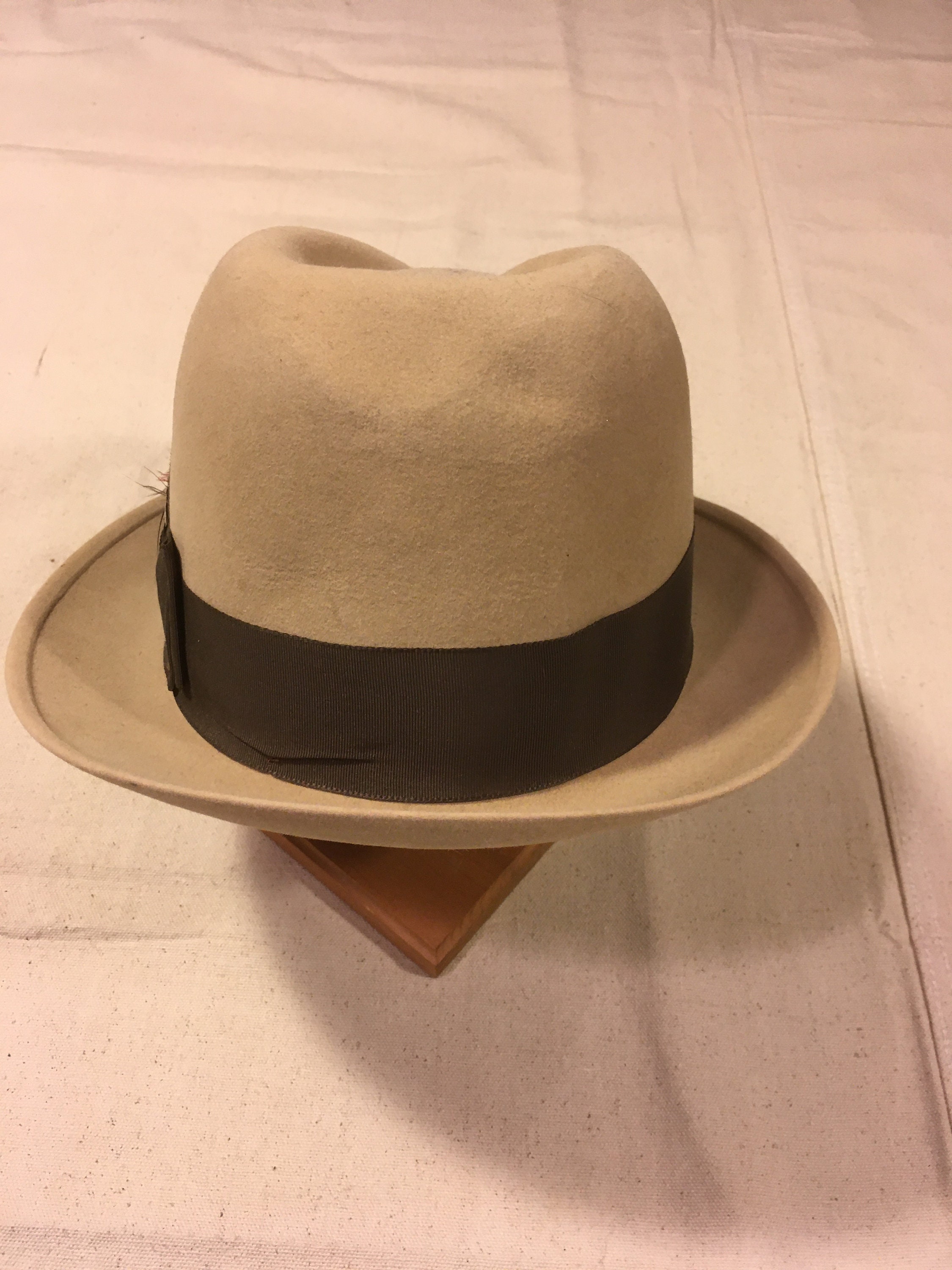 Vintage 60s Stetson Sovereign Fedora Light Brown Felt 
