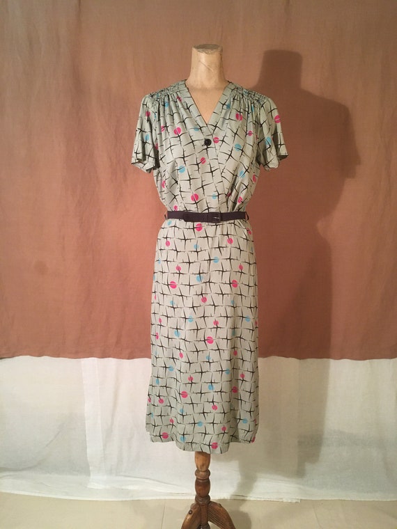 vintage 40s womens cement grey abstract pink blue 
