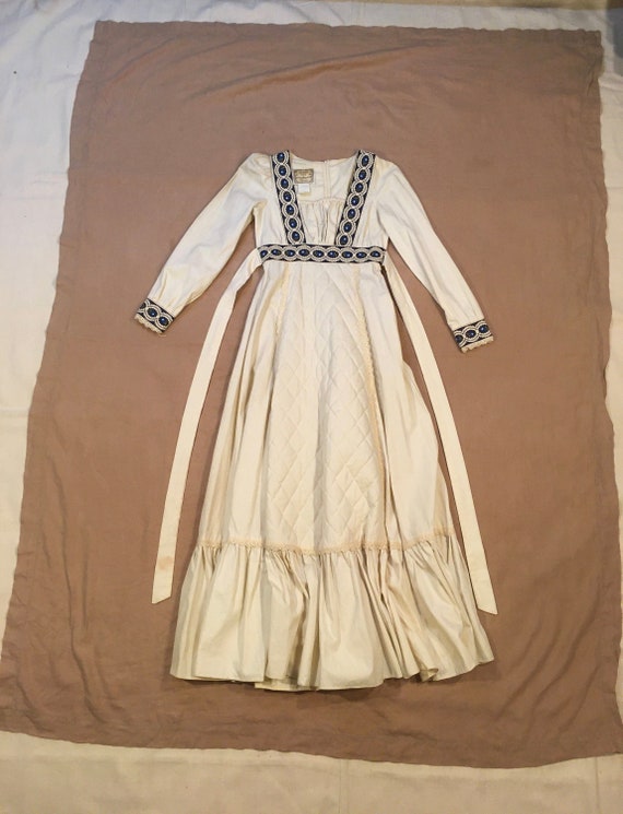 vintage 70s Gunne Sax empire waist quilted ruffle… - image 1