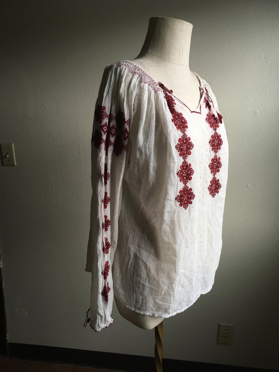 vintage Hungarian embroidery cotton gauze peasant