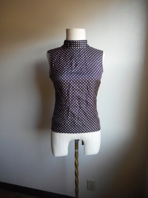 vintage 1960s womens sleeveless mod polka dot tur… - image 1