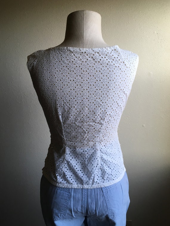 vintage 50s handmade white eyelet side zip fitted… - image 4