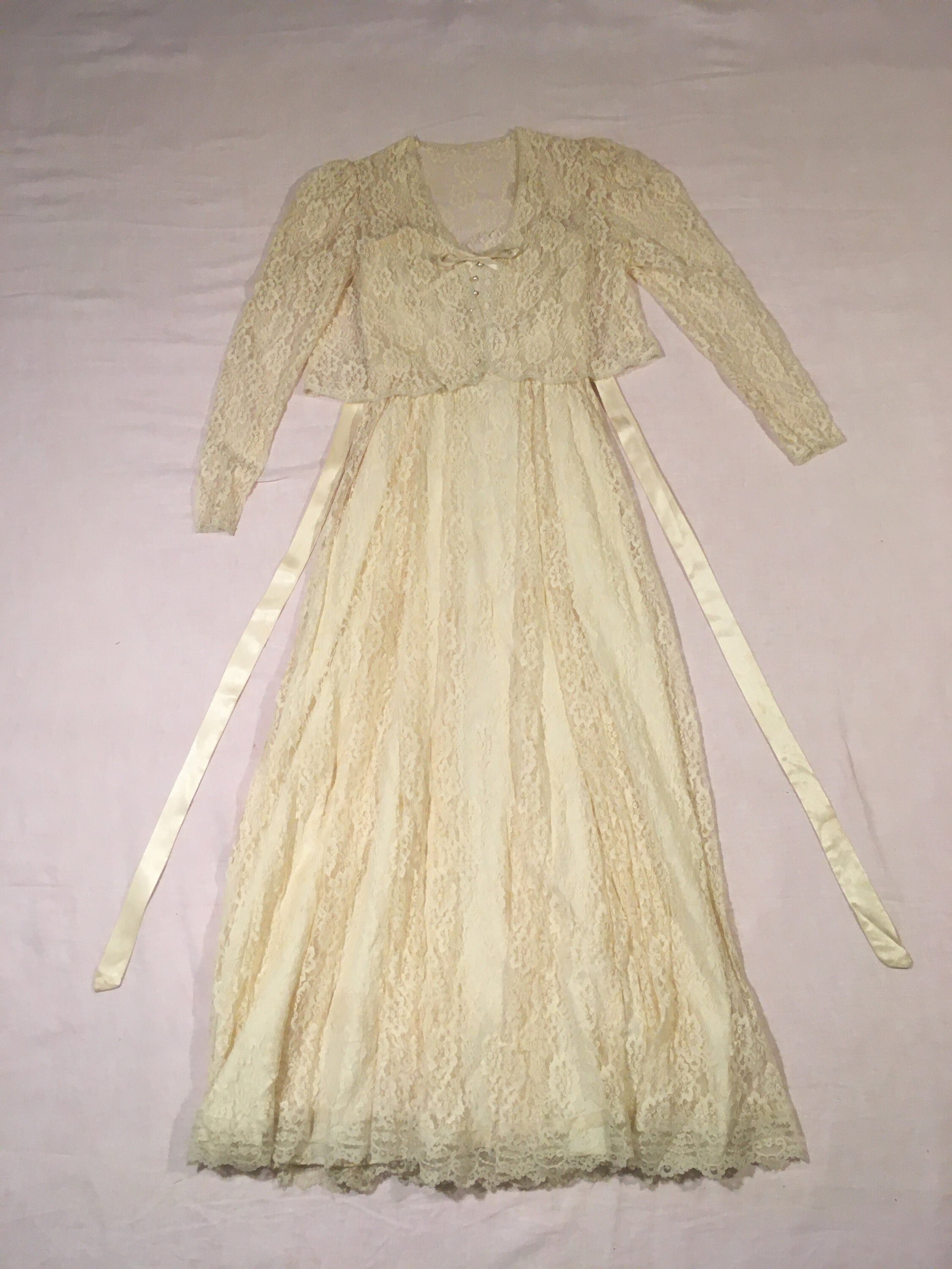 Vintage 70s Gunne Sax Jessica Ivory White Satin Floral Lace Bodice ...