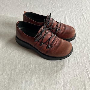 Vintage 90s Dansko Platform Comfort Shoes Faded Leather Clogs