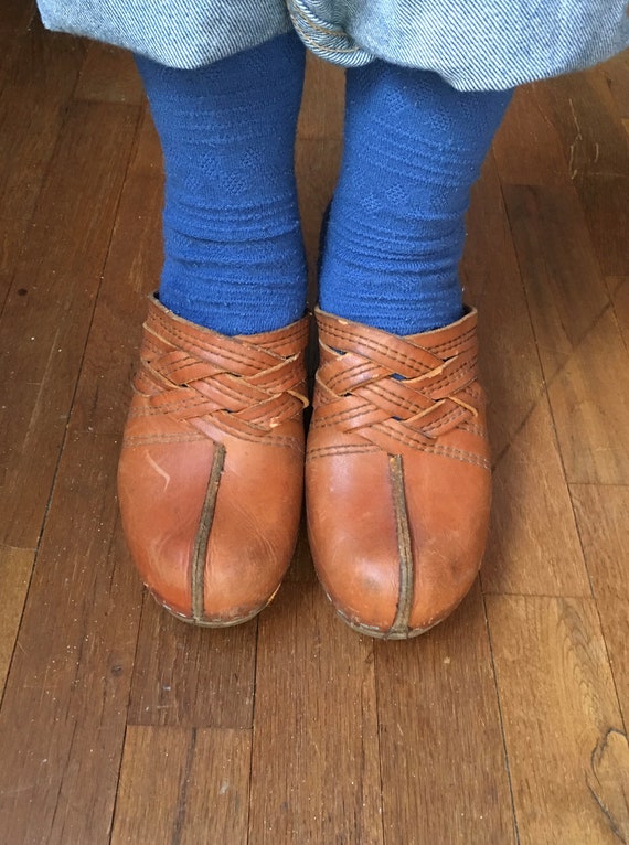 vintage 70s wooden clogs platform braided leather