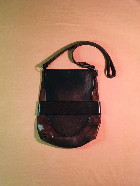 vintage 70s hand tooled leather bag