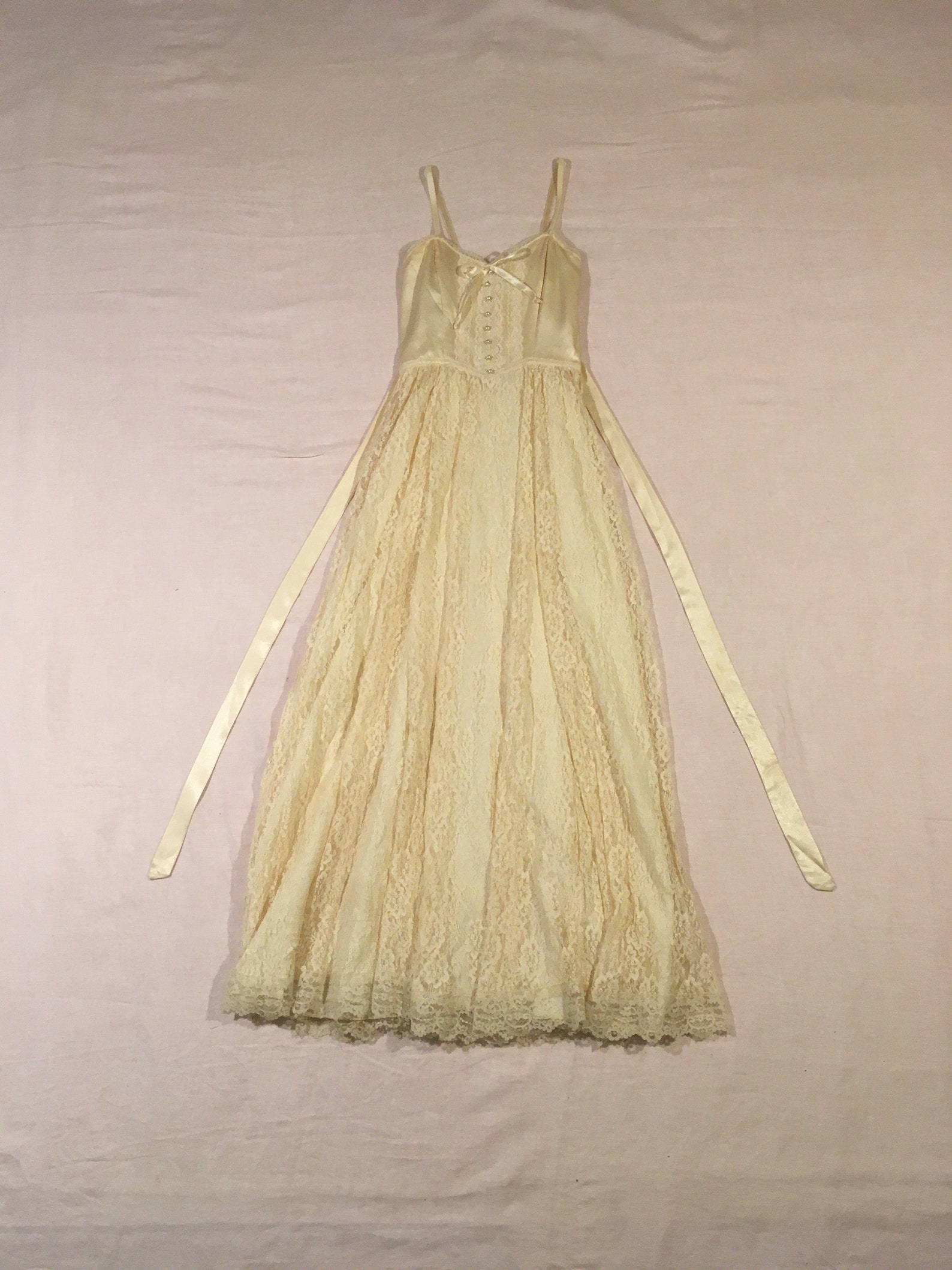 Vintage 70s Gunne Sax Jessica Ivory White Satin Floral Lace Bodice ...