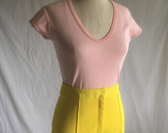 vintage 70s womens scoop neck t shirt cap sleeve 1970s pink tee