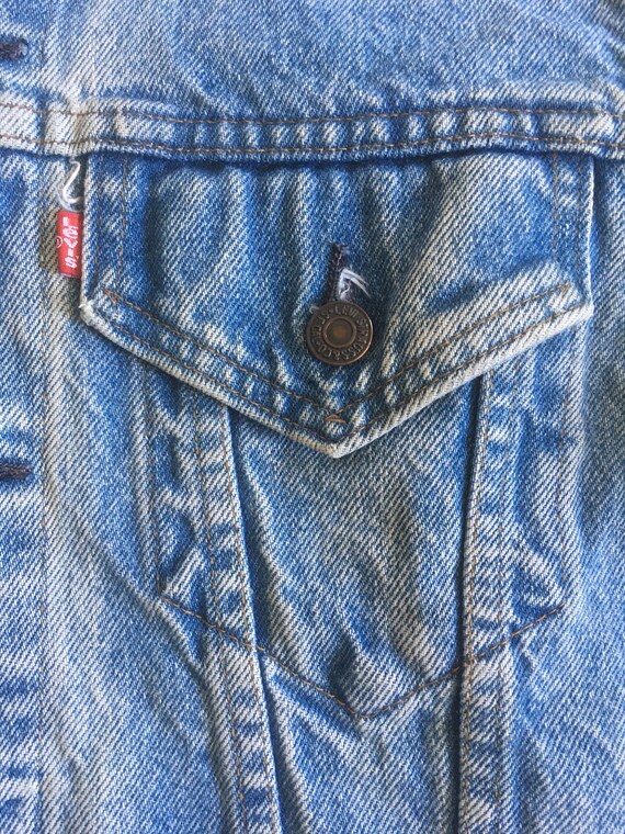 vintage levis 506 made in usa blue jean trucker j… - image 4