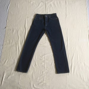 vintage levis 505 regular fit straight leg dark wash high waist blue jeans made in Guatemala 33 x 32 1/2