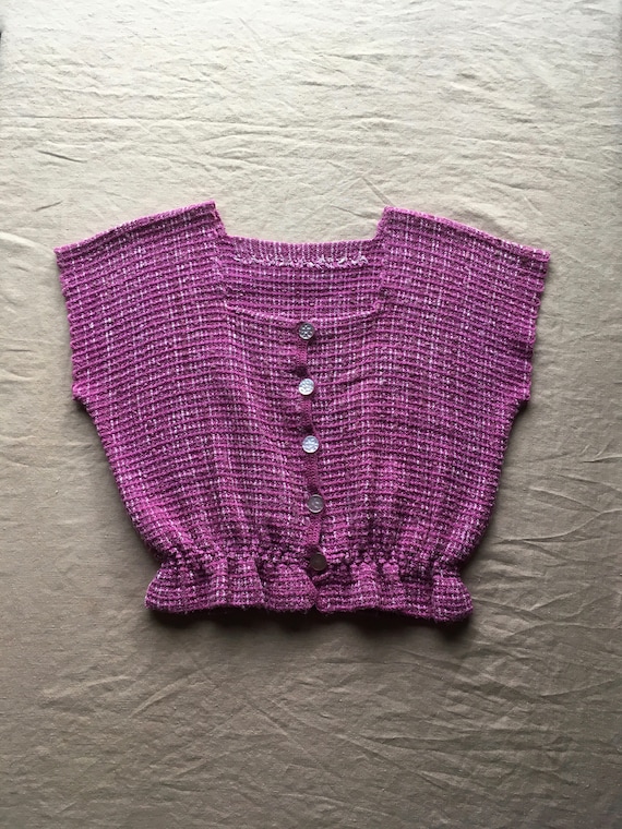 vintage hand knit pink woven button up square. nec