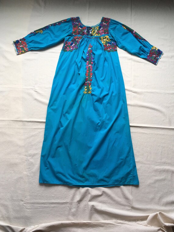 vintage handmade mexican muumuu embroidered oaxaca