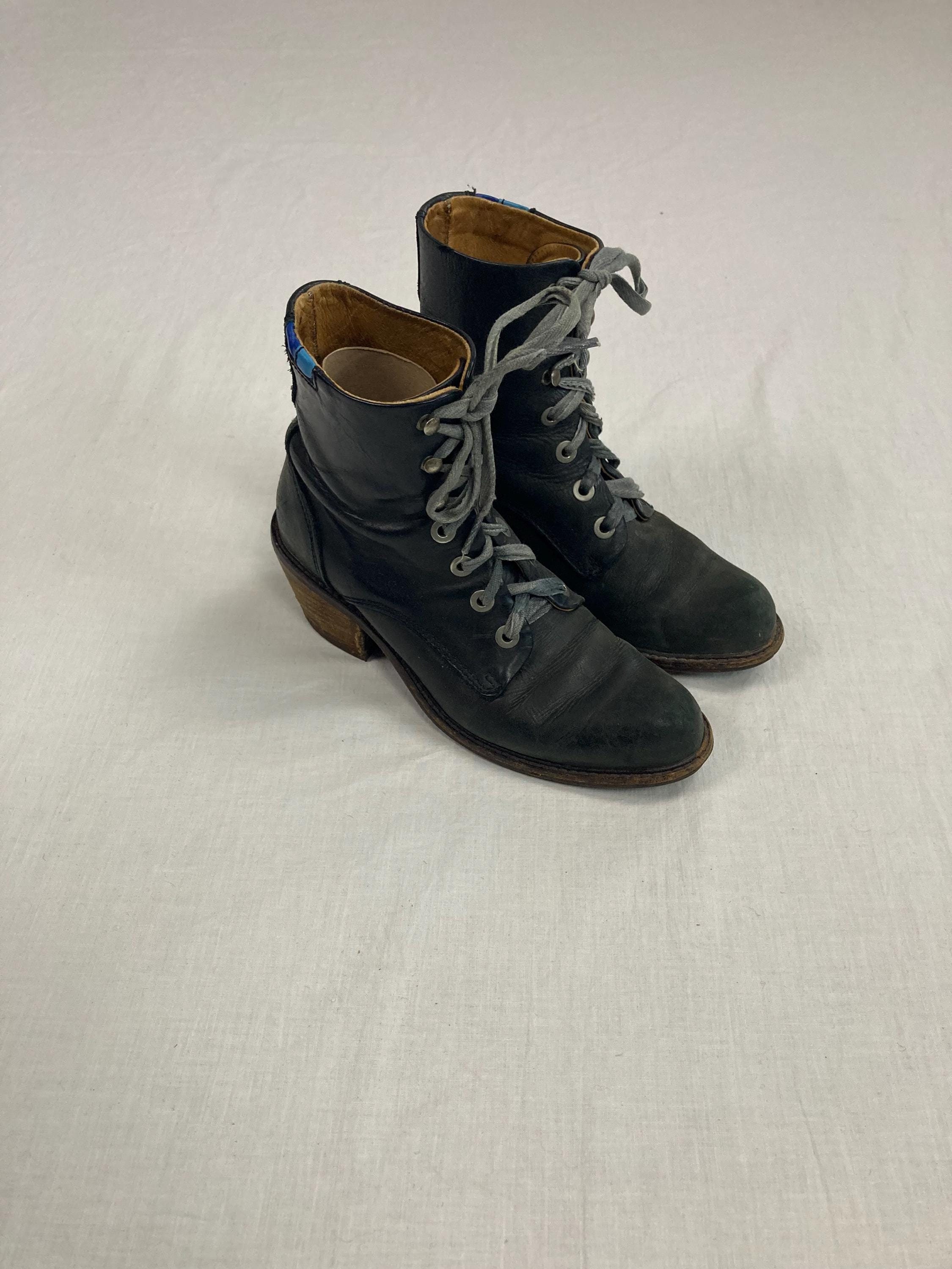 vintage john fluevog buty damskie 7 made in portugal 743025 adriana nuni czarna skóra