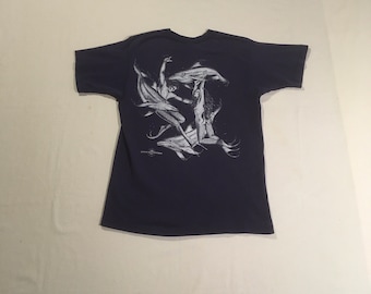 vintage 90s 1994 design dynamics fruit of loom made in usa capital city divers olympia wa dances dolphins alliance wild seas calling t shirt