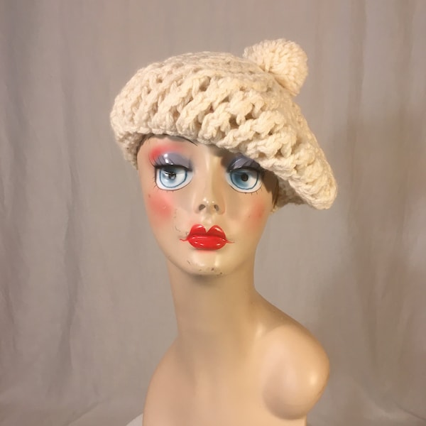 vintage 70s handknit natural white pom beret hat wool feel winter 1970s accessories womens handmade fashion hippie boho french chic tam