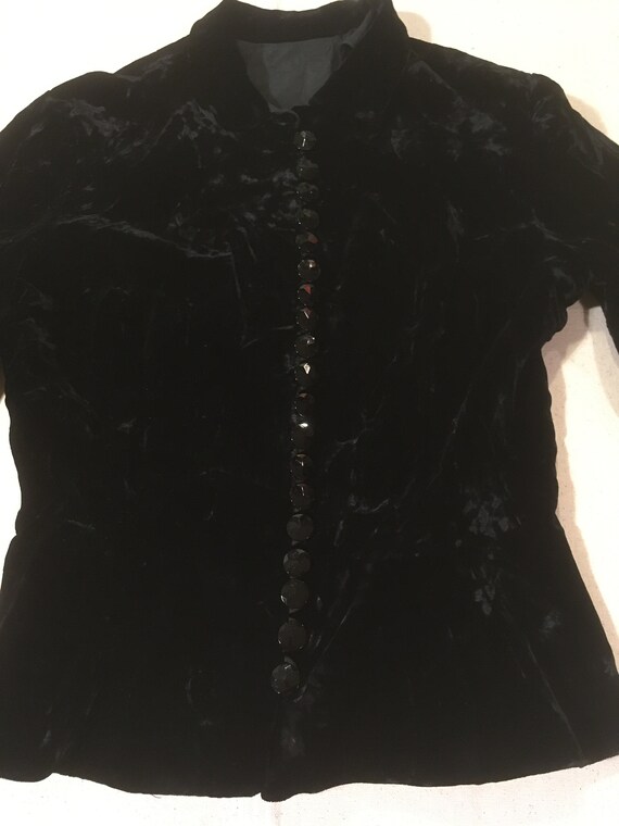 vintage 30s black crushed velvet button up blazer… - image 5
