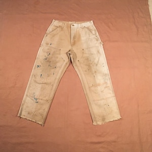 vintage carhartt B01 made in usa work pants double knee paint splatter sun fade duck canvas worn in 33 x 26