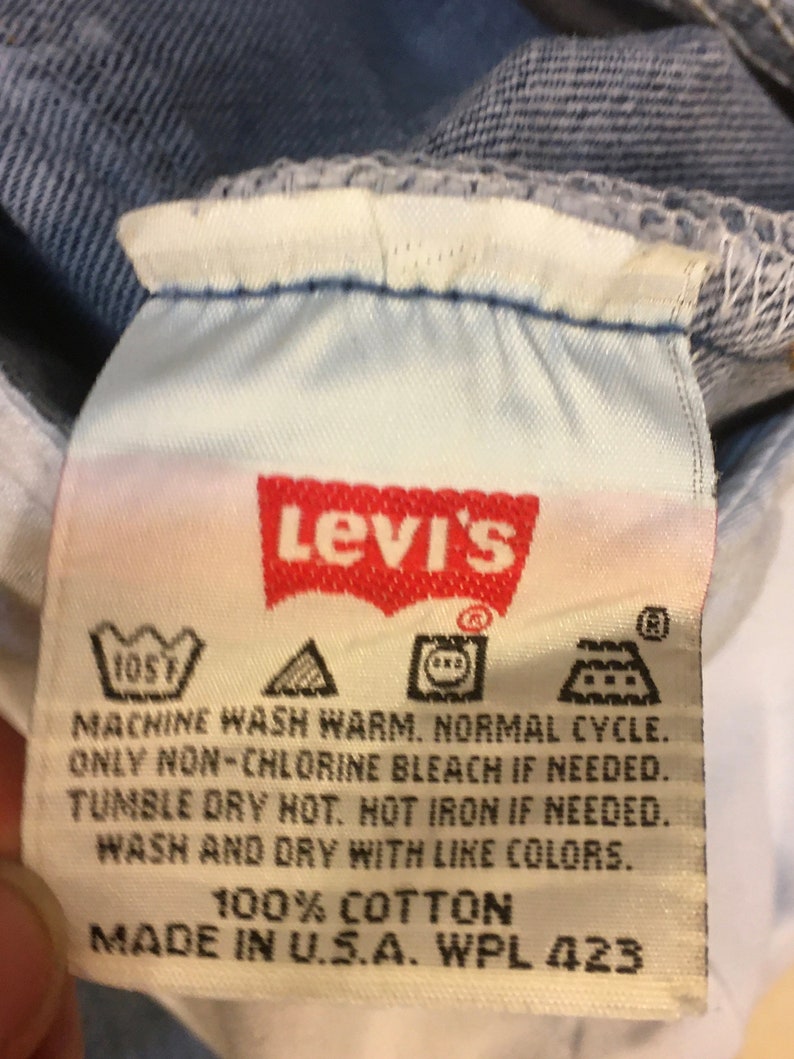 vintage 90s levis 501 made in USA blue jeans 27 x 30 image 4