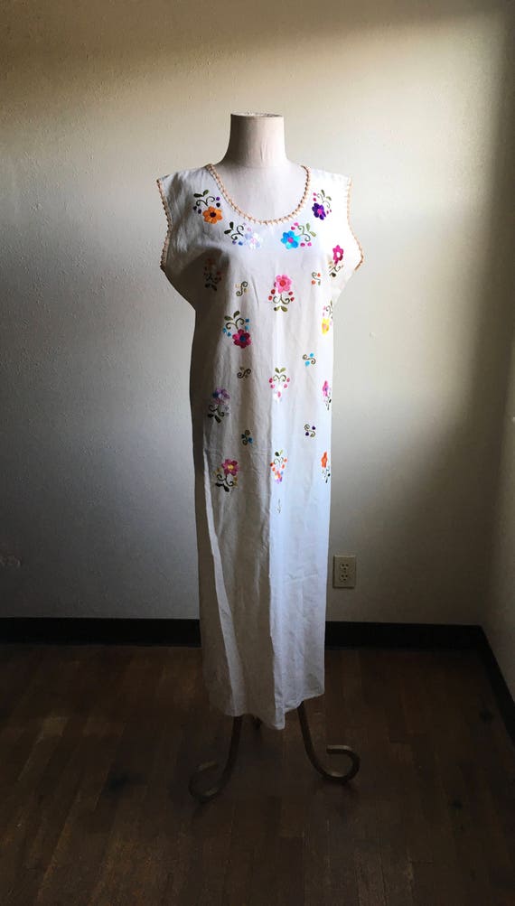 vintage handmade embroidered bright floral ivory c